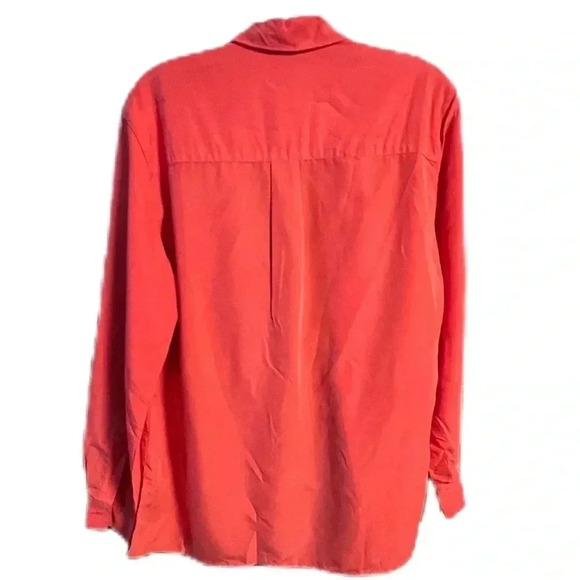 Calvin Klein top size large - Picture 2 of 3